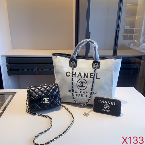 Chanel Beach Bag + Xiaoxiangfang Fatty + Xiaoxiang Wallet