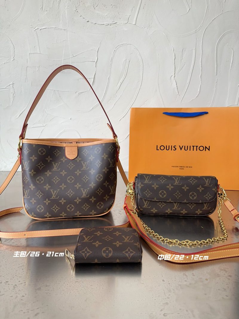 New combination Louis Vuitton Bag Set