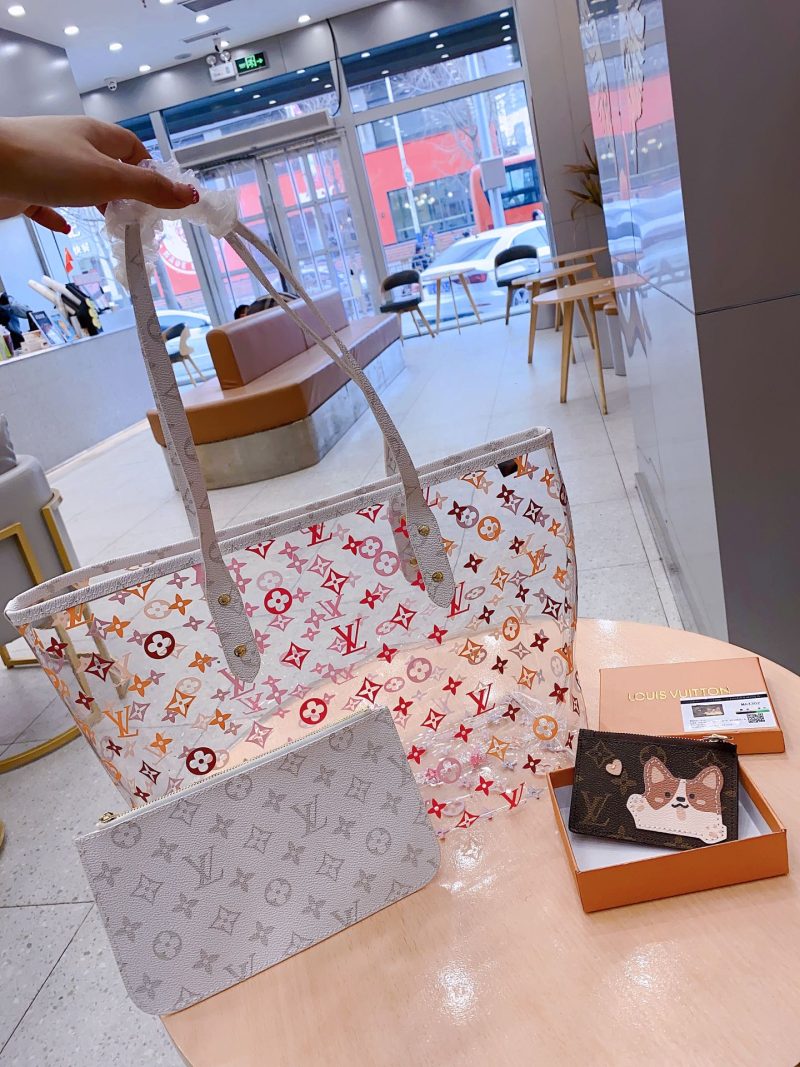 Louis Vuitton Jelly Shopping Bag