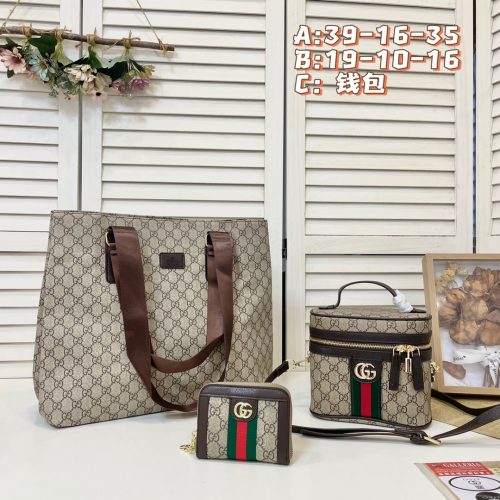 Gucci shopping bags