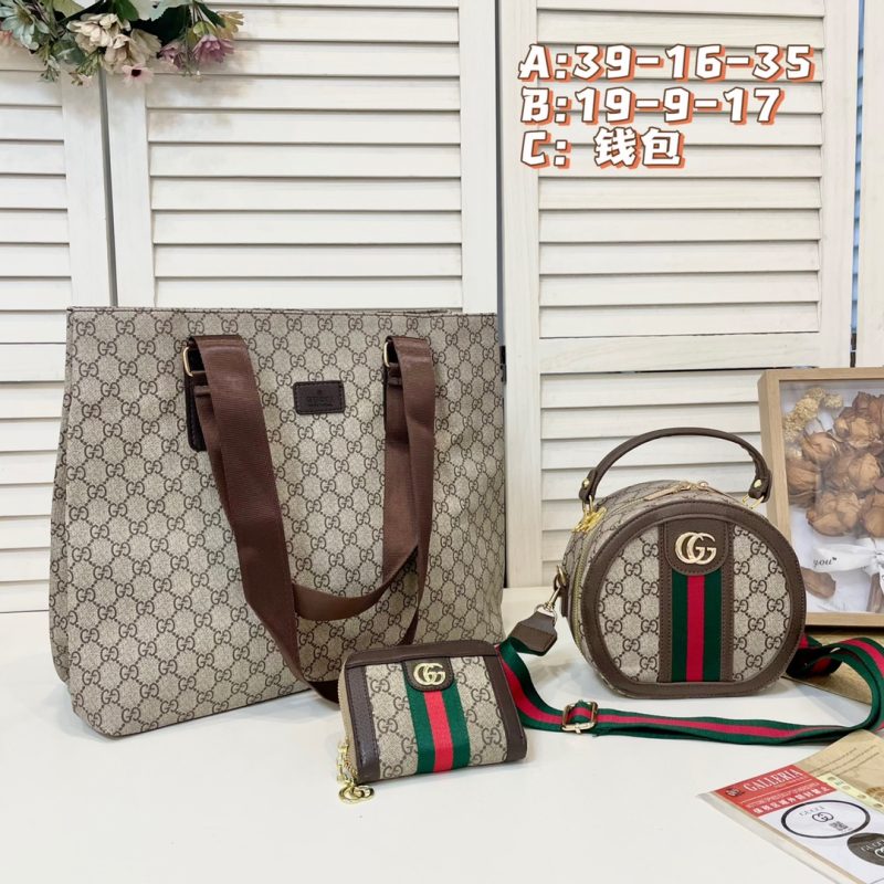 Gucci shopping bags